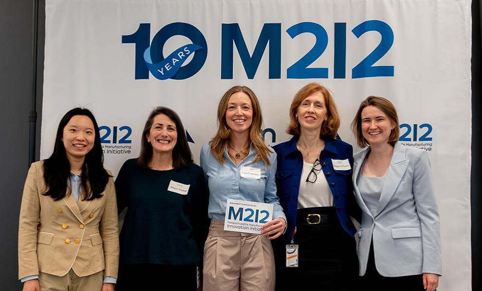 M2I2 10 Year Event Group Photo